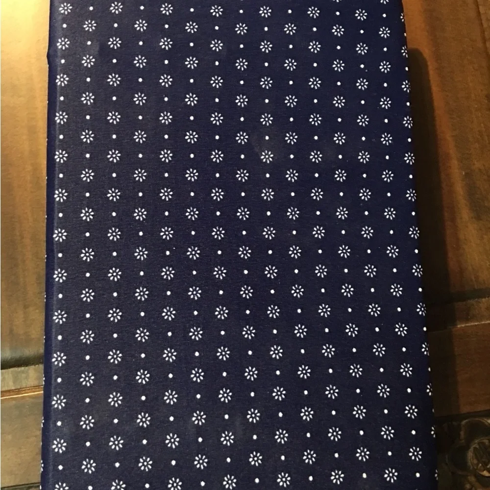 Source Unknown Navy Blue Patterned Binder